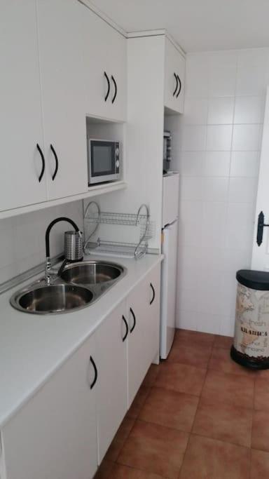 Views, Family & Private Parking In Alto Albayzin Apartment Granada Luaran gambar