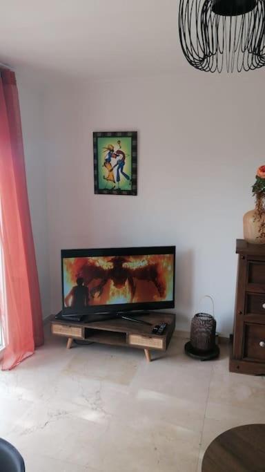 Views, Family & Private Parking In Alto Albayzin Apartment Granada Luaran gambar